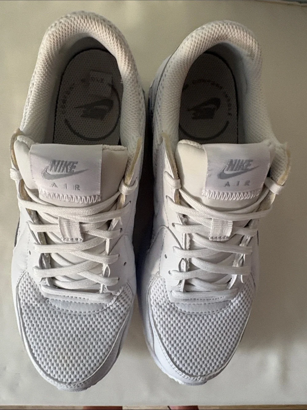 Nike lightweight athletic